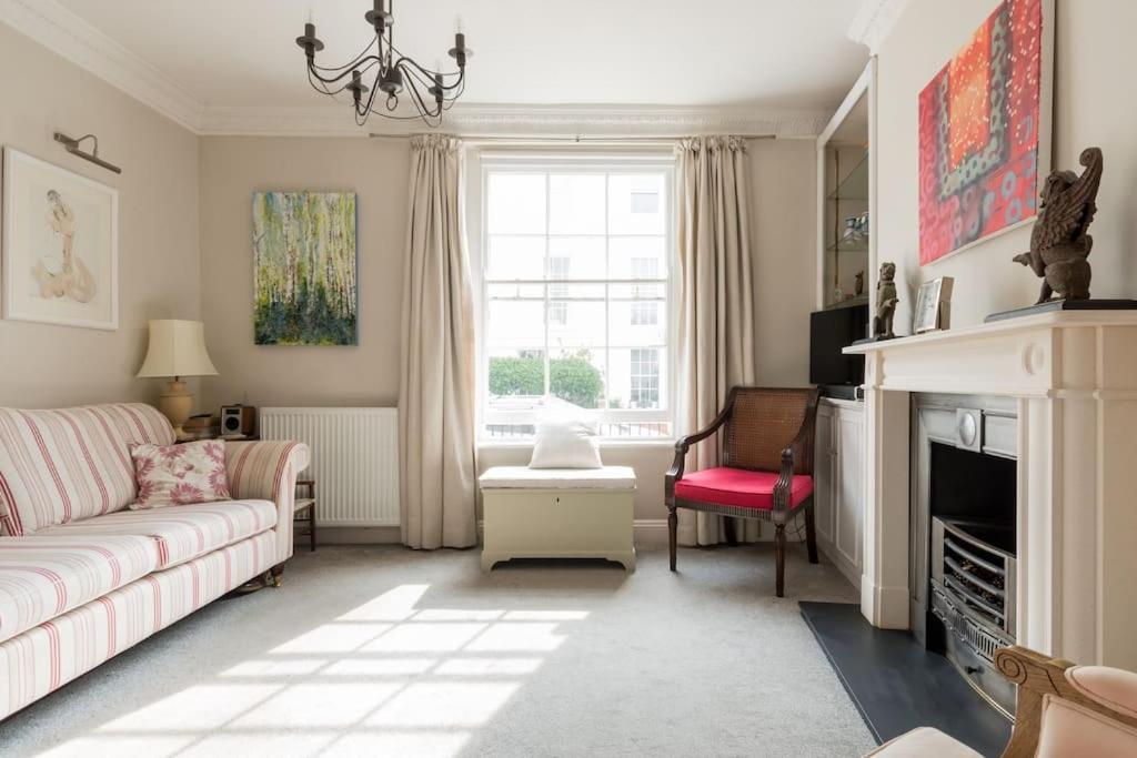 Four Bedroom Townhouse In Famous Suffolks Area Cheltenham Dış mekan fotoğraf
