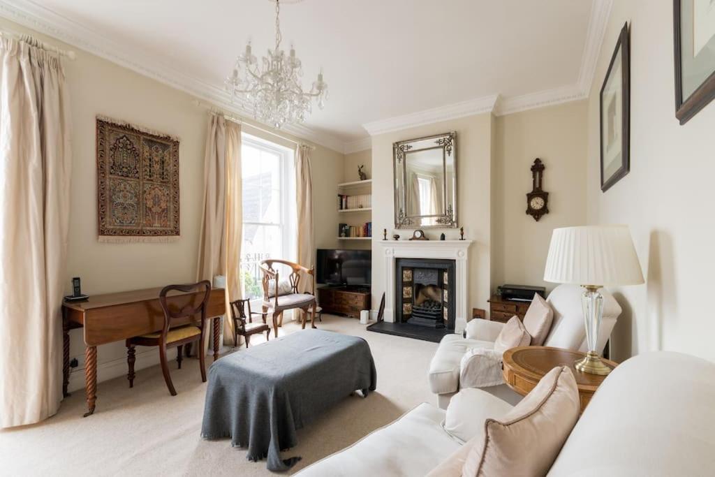 Four Bedroom Townhouse In Famous Suffolks Area Cheltenham Dış mekan fotoğraf