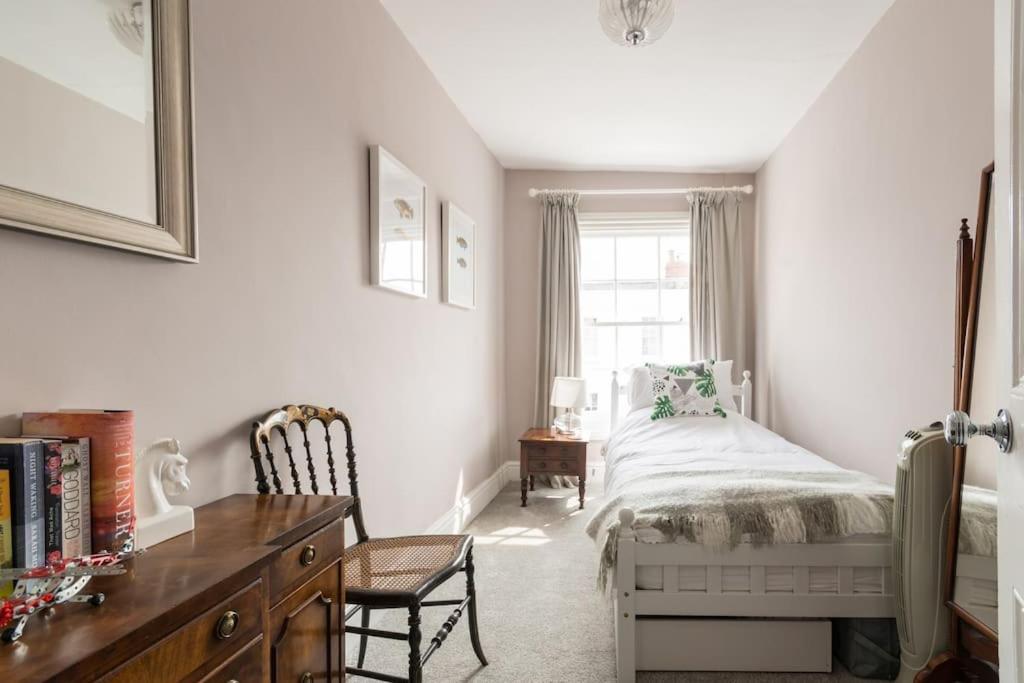 Four Bedroom Townhouse In Famous Suffolks Area Cheltenham Dış mekan fotoğraf