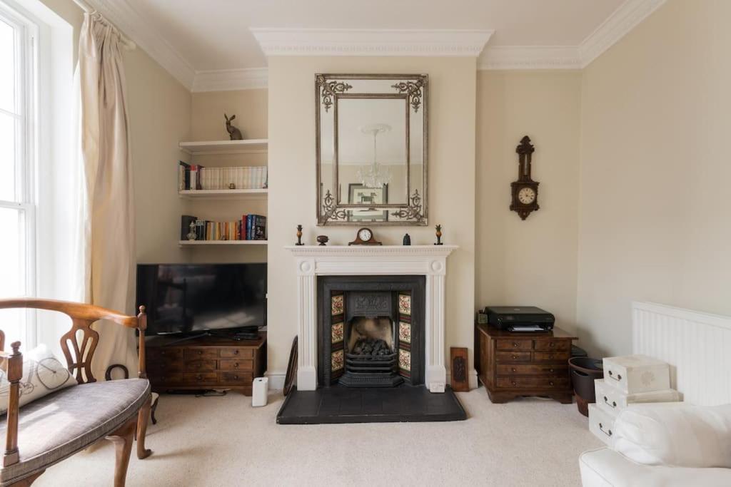 Four Bedroom Townhouse In Famous Suffolks Area Cheltenham Dış mekan fotoğraf