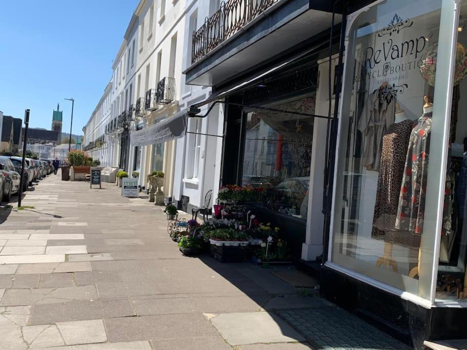 Four Bedroom Townhouse In Famous Suffolks Area Cheltenham Dış mekan fotoğraf